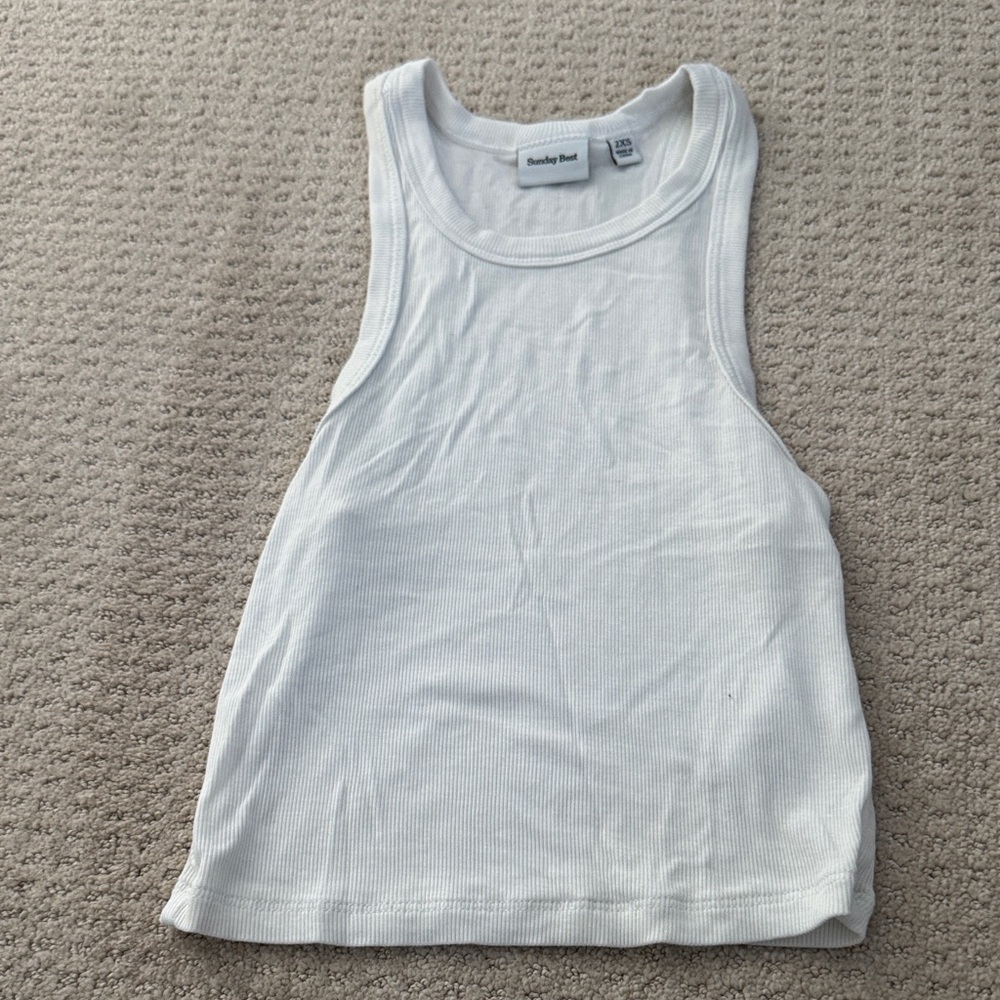 3/$15 Aritzia White Crop Top